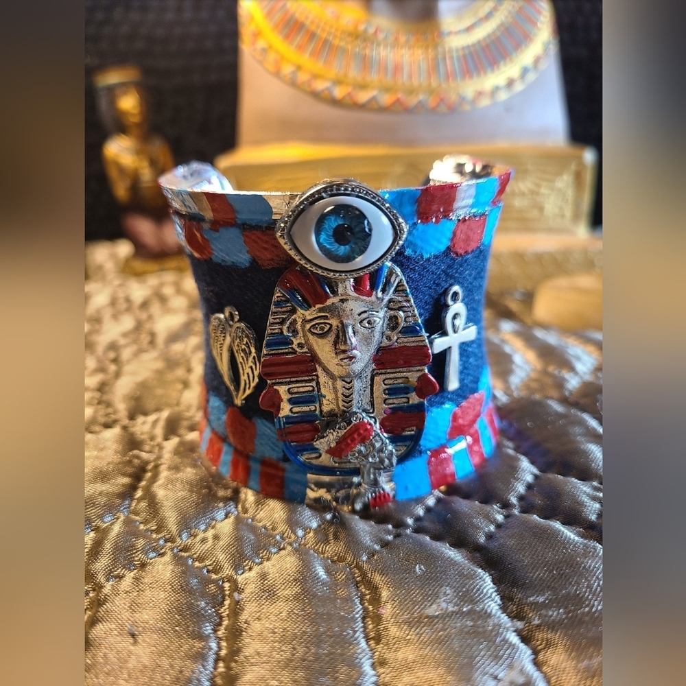 Ancient Egyptian King tut withAnkh  (Everlasting life) charm cuff bracelet